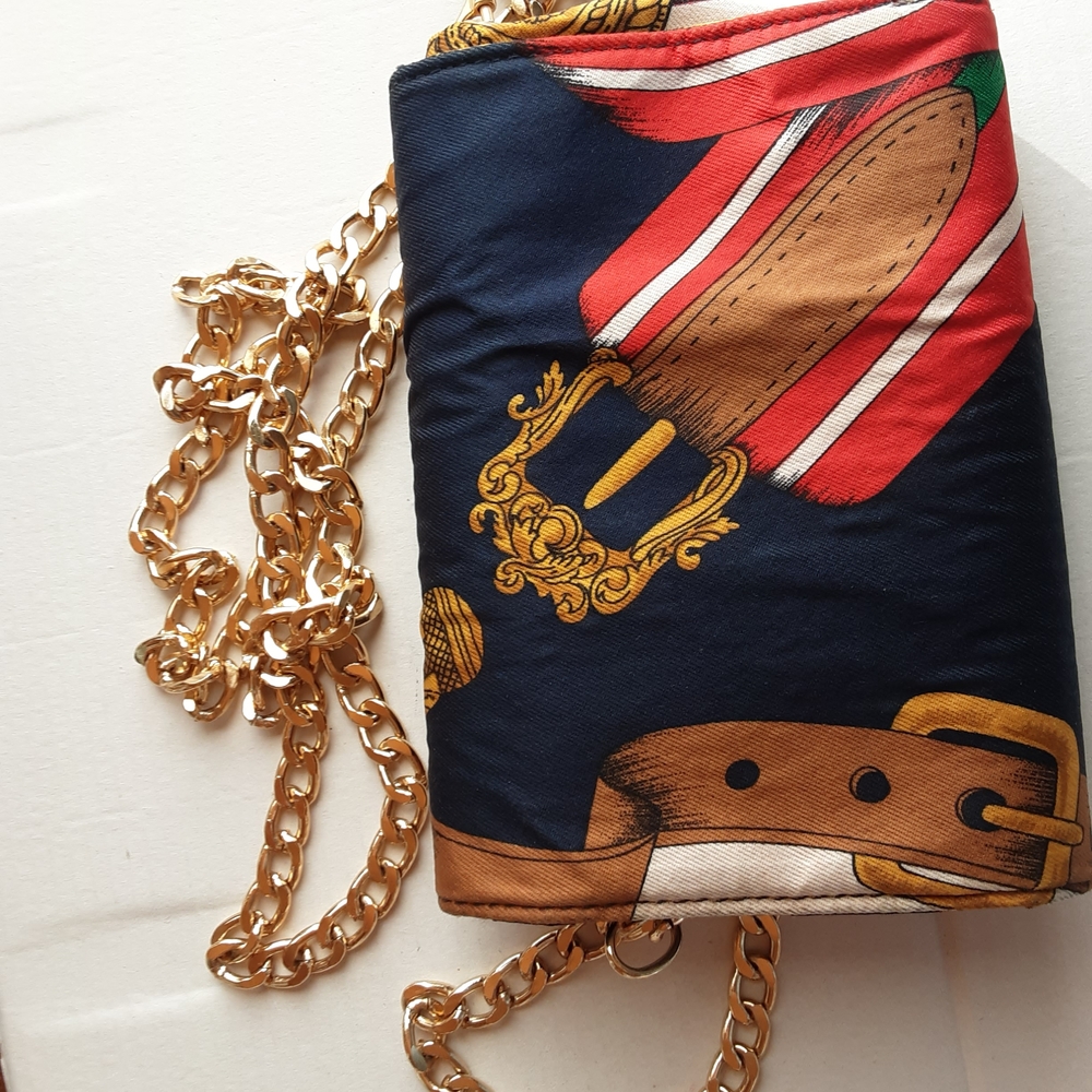 Chic Multicolor Mini Bag with Gold Chain - Picture 2 of 3